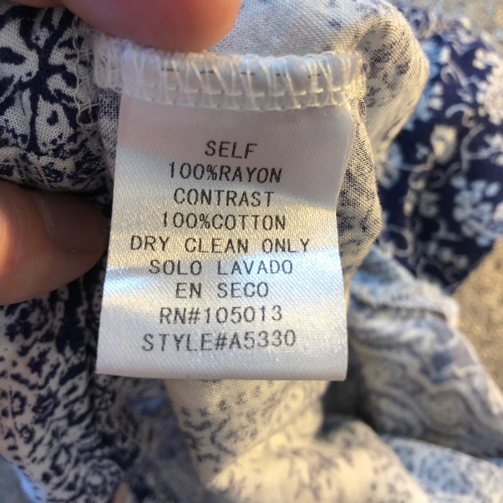 Altard State Women’s Navy Blue & White Shorts Size S - Picture 6 of 8